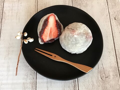 冷やしても柔らか♪レンジで簡単いちご大福♡